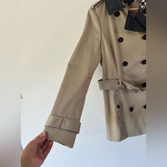 Brooks Brothers Tan With Gray Collar Belted Double Breasted Short Trench Coat - Picture 5 of 12